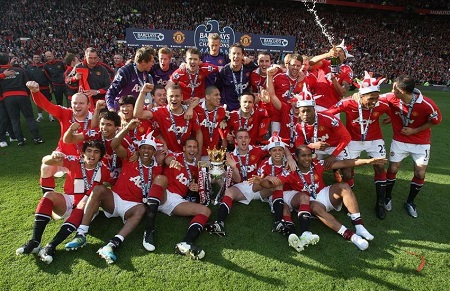 牢牢抓在手 牢牢抓在手